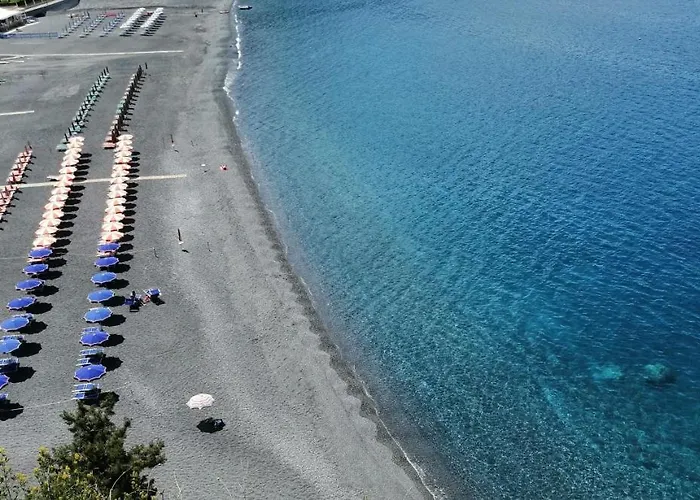 Diana's Exclusive סקליאה